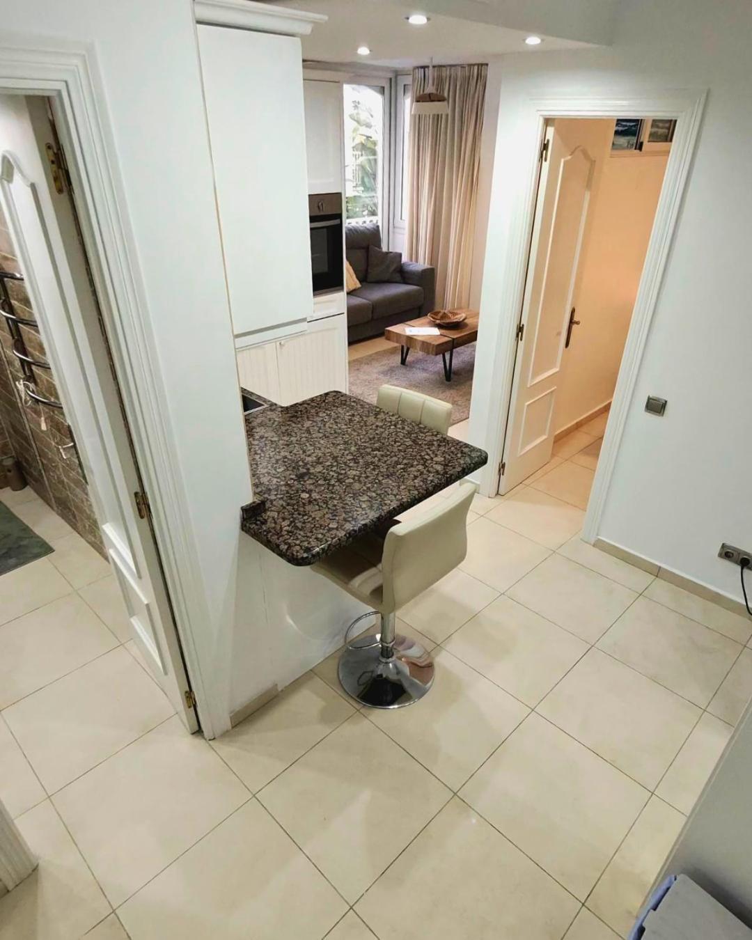 Apartamento Jardines Tropicales Puerto Banus Marbella